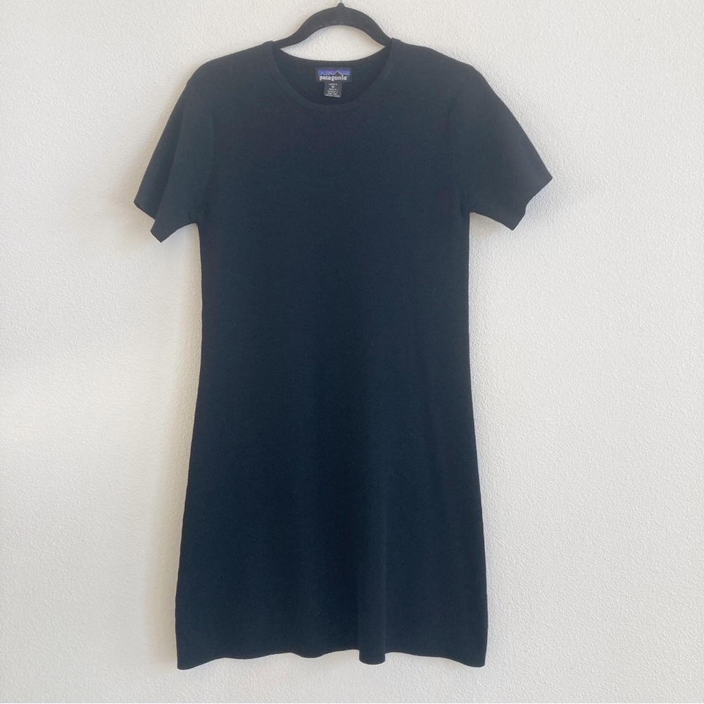 Vintage Patagonia Black Wool Dress Knit Short Sleeve 90's 80's Size Medium